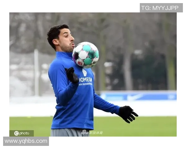 柏林赫塔新援加盟，助力球队提升实力及竞争力