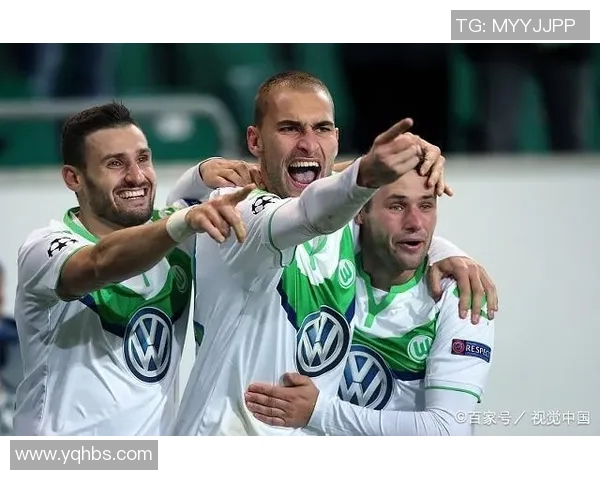 沙尔克04主场逼平沃尔夫斯堡，延续不败纪录