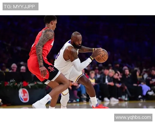 火箭队主场憾负湖人，年轻阵容仍需磨炼